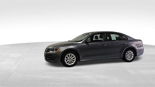 2015 Volkswagen Passat 1.8T Auto Wolfsburg Ed