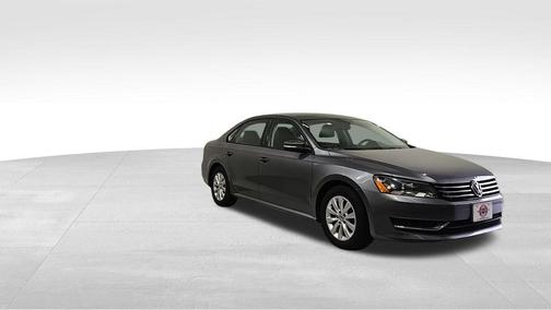2015 Volkswagen Passat 1.8T Auto Wolfsburg Ed