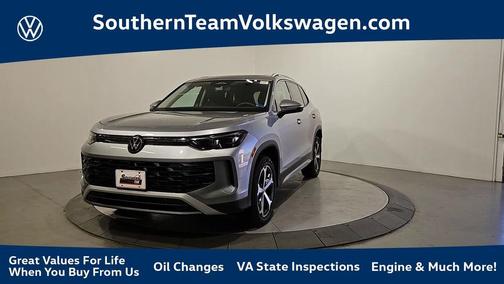 Pyrite 2026 Volkswagen Tiguan 2.0T SE