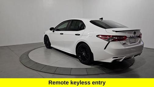 2020 Toyota Camry SE Nightshade