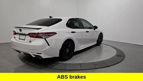 2020 Toyota Camry SE Nightshade