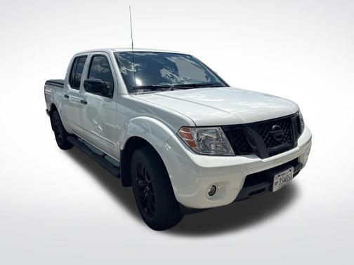 Glacier White 2020 Nissan Frontier SV