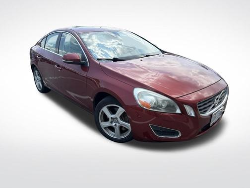 Red 2013 Volvo S60 T5