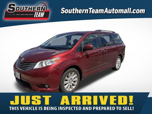 Salsa Red Pearl 2016 Toyota Sienna XLE Premium