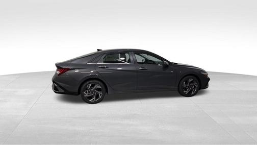 2025 Hyundai ELANTRA HEV Limited