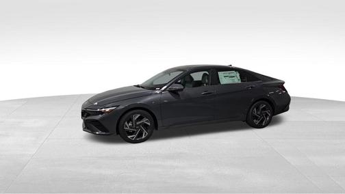 2025 Hyundai ELANTRA HEV Limited