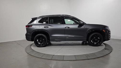 2025 Volkswagen Tiguan 2.0T SE R-Line Black