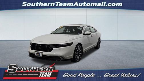 Platinum White Pearl 2023 Honda Accord Hybrid Touring