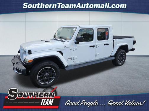 Bright White Clearcoat 2020 Jeep Gladiator Overland
