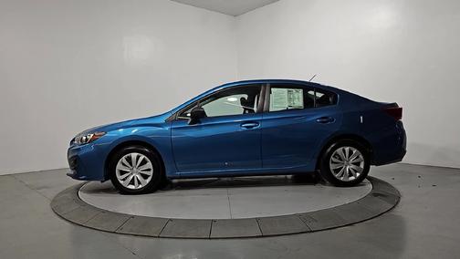 Island Blue Pearl 2019 Subaru Impreza 2.0i