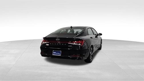 2023 Hyundai ELANTRA HEV Limited