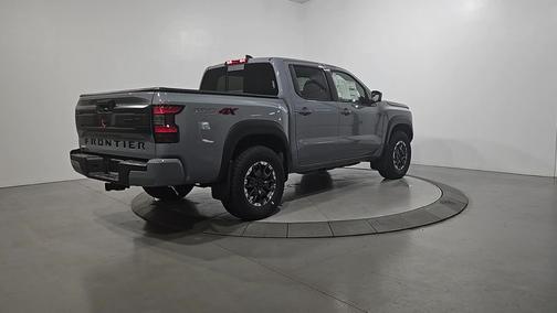 Boulder Gray Pearl 2026 Nissan Frontier PRO-4X