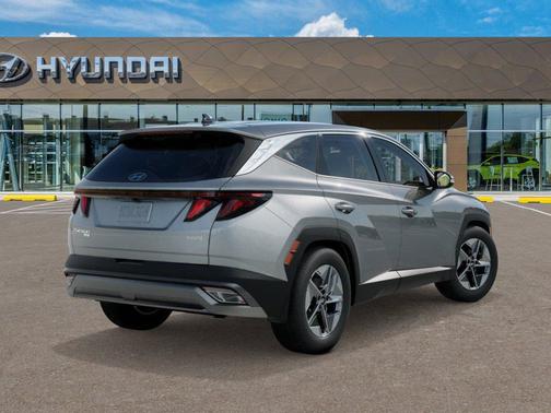 Shimmering Silver 2026 Hyundai TUCSON Hybrid SEL
