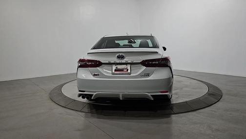 2024 Toyota Camry Hybrid XSE