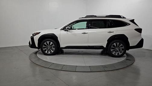 2025 Subaru Outback Touring