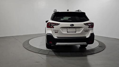 2025 Subaru Outback Touring