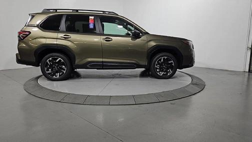 Autumn Green Metallic 2026 Subaru Forester AWD