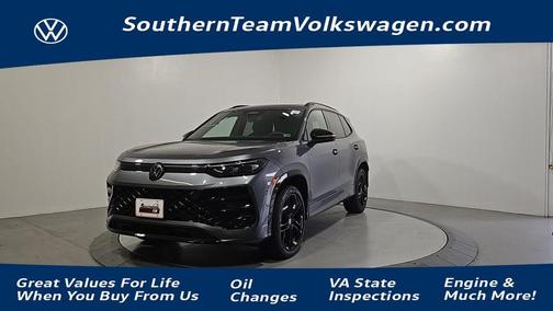 2025 Volkswagen Tiguan 2.0T SE R-Line Black