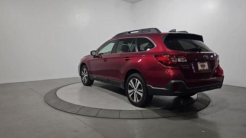 Crimson Red Pearl 2019 Subaru Outback 2.5i Limited
