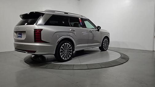 Typhoon Silver Metallic 2026 Hyundai PALISADE Calligraphy AWD