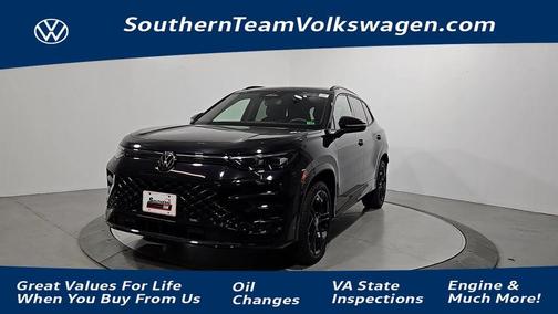 2025 Volkswagen Tiguan 2.0T SE R-Line Black