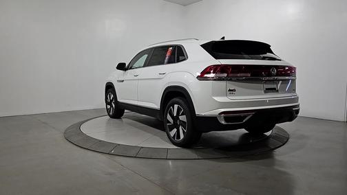 Opal White Pearl 2026 Volkswagen Atlas Cross Sport 2.0T SEL