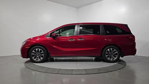 Radiant Red Metallic II 2023 Honda Odyssey EX-L