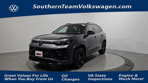 2025 Volkswagen Tiguan 2.0T SE R-Line Black