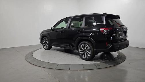 2025 Subaru Forester Hybrid Touring