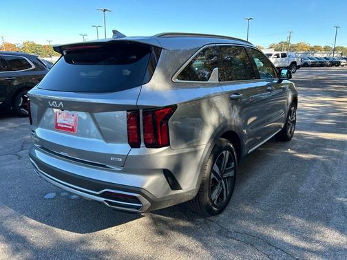 2023 Kia Sorento Hybrid EX