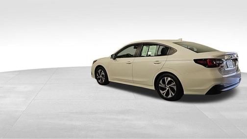 2020 Subaru Legacy Base (CVT)