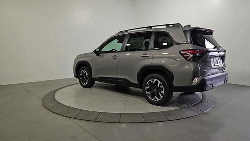 Riverrock Green 2026 Subaru Forester Premium