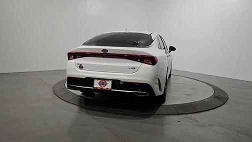 2021 Kia K5 LXS