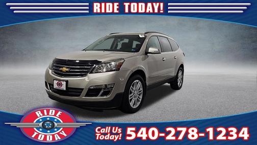Champagne Silver 2015 Chevrolet Traverse 1LT
