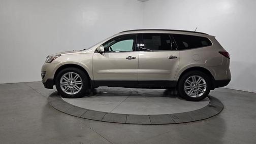 Champagne Silver 2015 Chevrolet Traverse 1LT