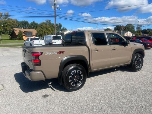 2024 Nissan Frontier PRO-4X