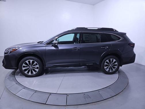 2025 Subaru Outback Touring