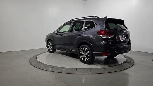 Magnetite Gray Metallic 2022 Subaru Forester Limited