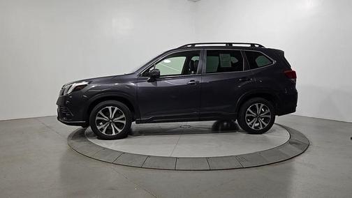 Magnetite Gray Metallic 2022 Subaru Forester Limited