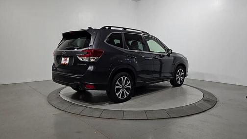 Magnetite Gray Metallic 2022 Subaru Forester Limited