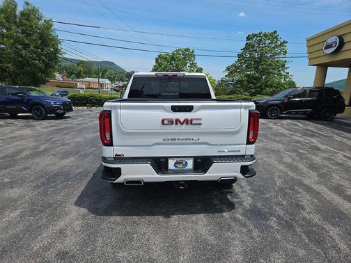 White Frost Tri-Coat 2020 GMC Sierra 1500 Denali