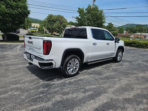 White Frost Tri-Coat 2020 GMC Sierra 1500 Denali
