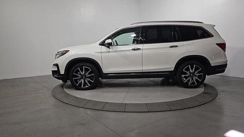 2019 Honda Pilot Touring 8-Passenger