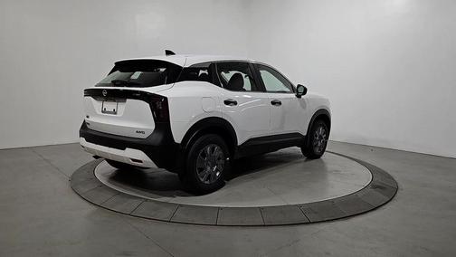 Fresh Powder 2026 Nissan Kicks S