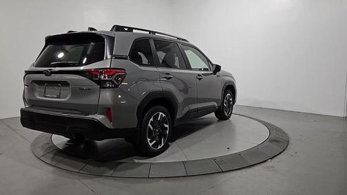 2025 Subaru Forester Hybrid Premium