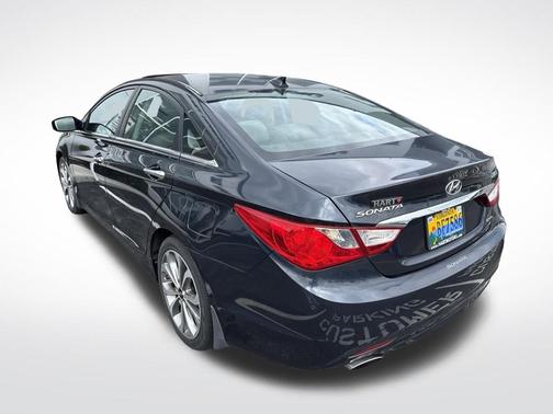 Pacific Blue Pearl Mica 2013 Hyundai SONATA Limited