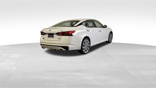 2024 Nissan Altima 2.5 SL