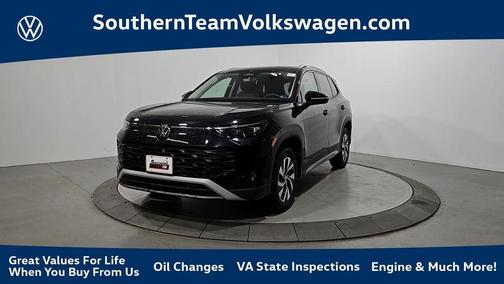 Deep Black 2026 Volkswagen Tiguan 2.0T S