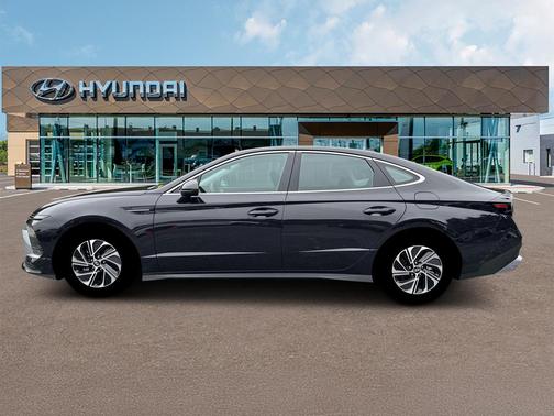 2026 Hyundai SONATA Hybrid Blue