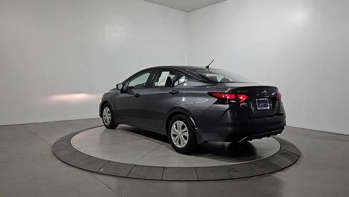 Gun Metallic 2024 Nissan Versa 1.6 S